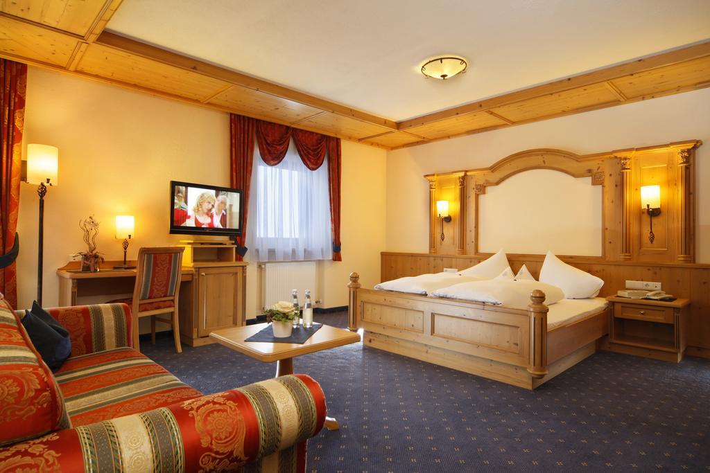 Hotel Plunhof Ріданна Екстер'єр фото